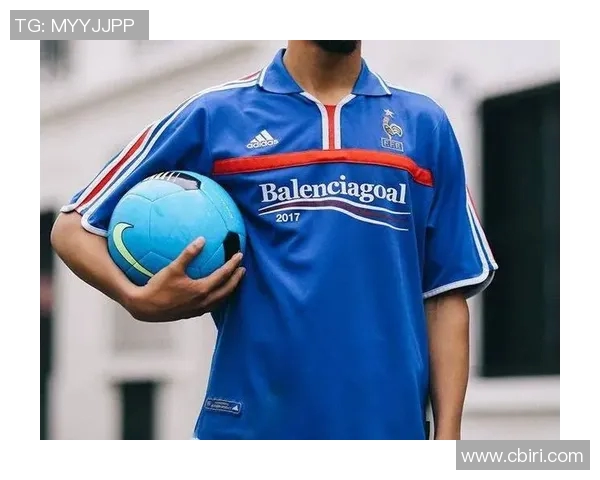 足球明星日常穿搭风格解析时尚潮流与个性展示的完美结合 足球明星日常穿搭风格解析时尚潮流与个性展示的完美结合